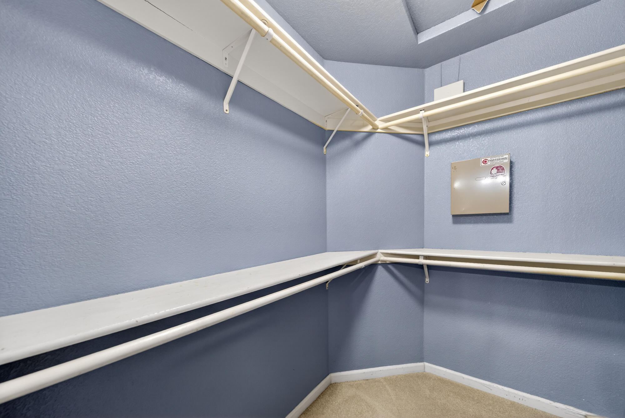 3360 Lawrence Road Redding, CA 96002 - Photo 25 of 43 a view of an empty walk in closet