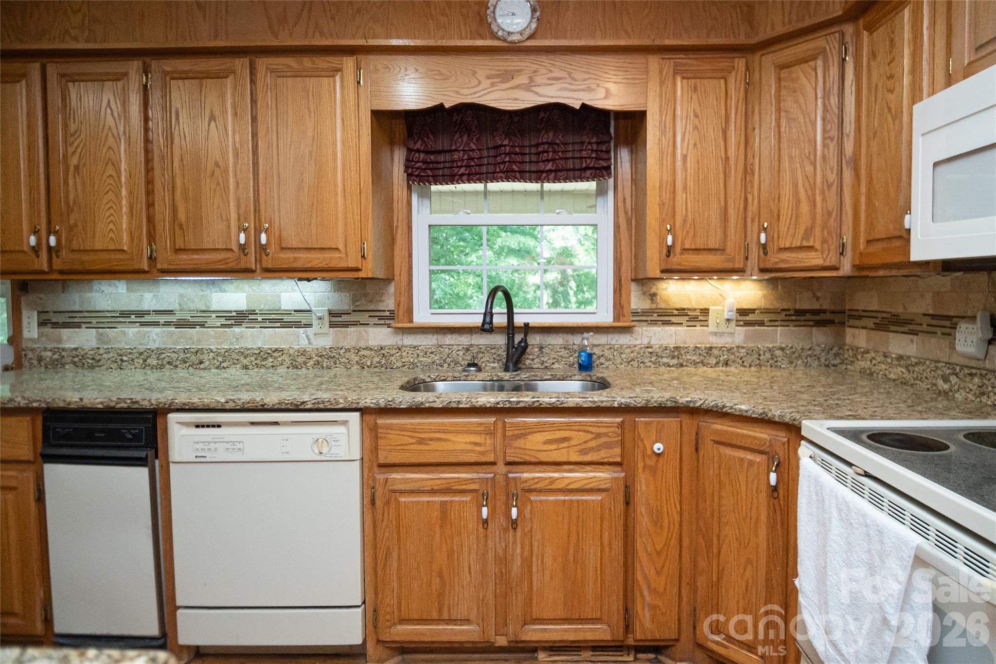 6000 George Hildebran School Road Hickory, NC 28602 - Photo 13 of 35