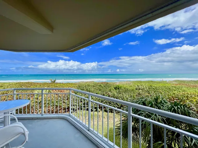 $5,500 | 3870 North Hwy A1A, Unit 304, Hutchinson Island, FL 34949