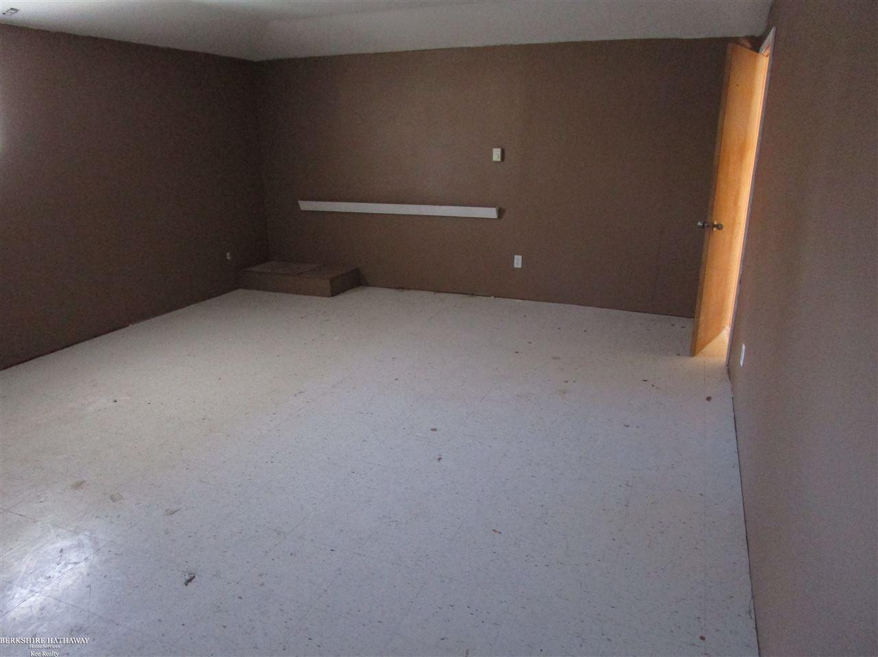 407 North Bailey Street Romeo, MI 48065 - Photo 51 of 53 Room Above Garage