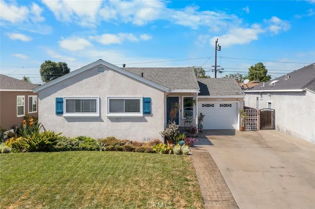 $925,000 | 5503 Sunfield Avenue, Lakewood, CA 90712