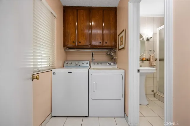 $925,000 | 5503 Sunfield Avenue, Lakewood, CA 90712