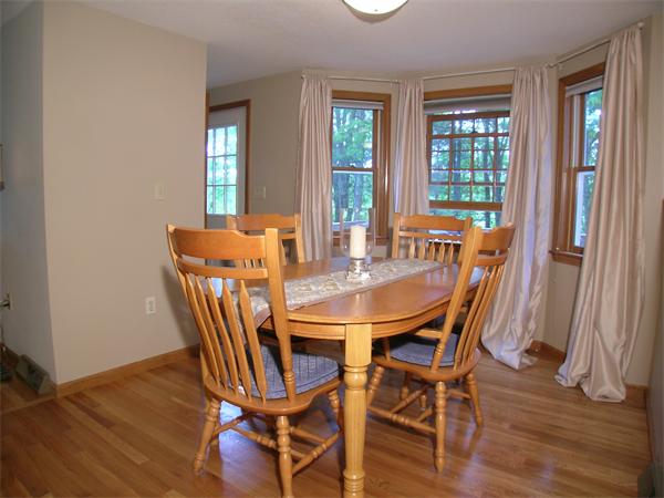 64 R Patten Road Westford, MA 01886 - Photo 10 of 23 Gallery Image 10