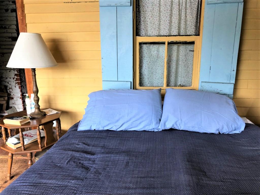 195 West Shore Road East Waterboro, ME 04030 - Photo 6 of 26 New bed pic