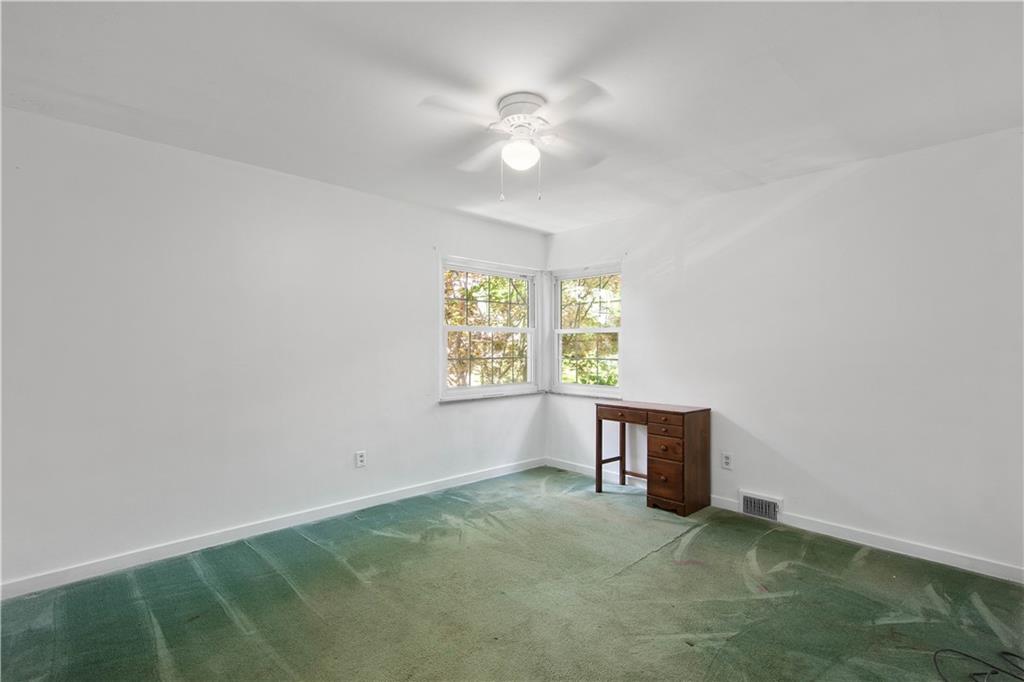 112 Johnston Road Pittsburgh, PA 15241 - Photo 17 of 25 Gallery Image 17