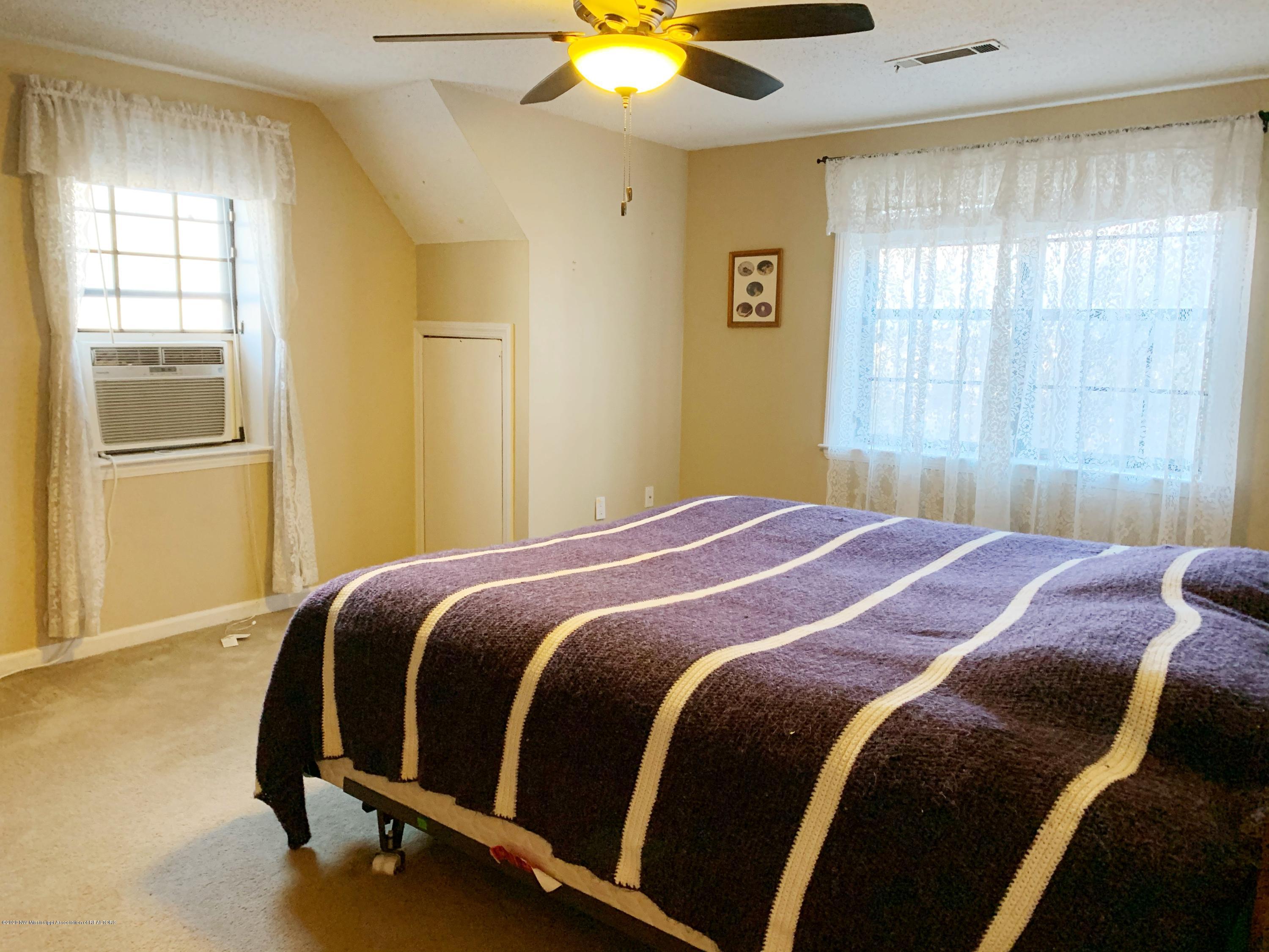 4475 Dupree Road Olive Branch, MS 38654 - Photo 29 of 31 6E32D002-25EA-46EB-9A5C-C902E6A818C6