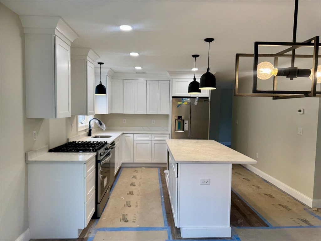 247 Braley Hill Road Rochester, MA 02770 - Photo 6 of 13