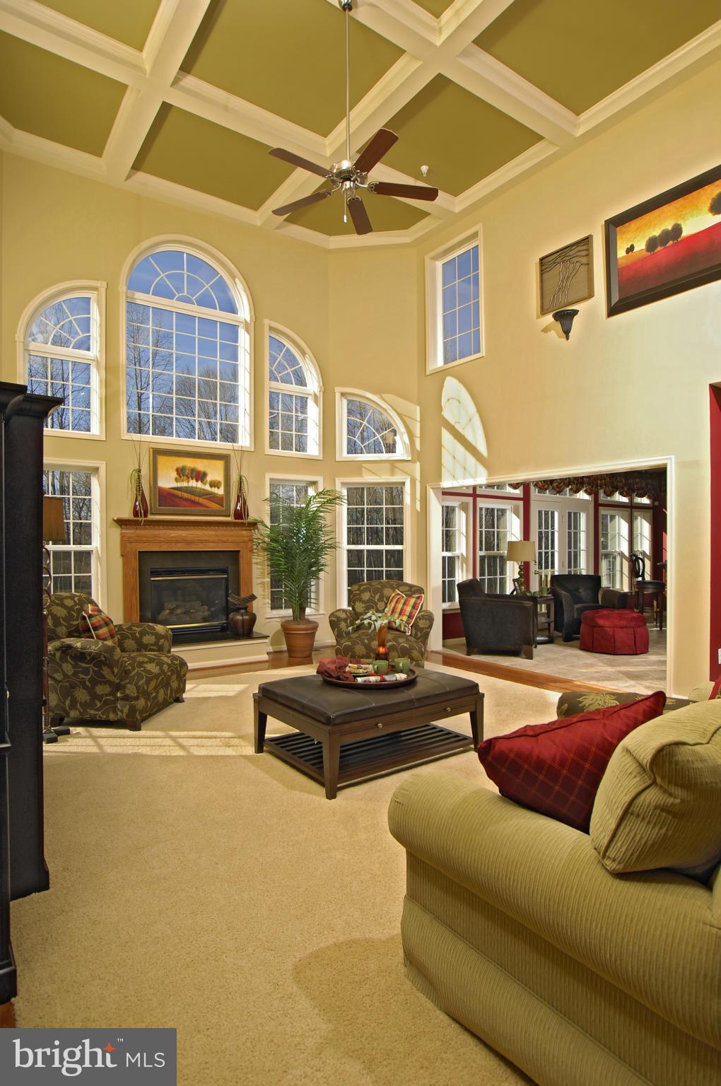 6601 Cork Tree Way Clinton, MD 20735 - Photo 13 of 19 Family Room