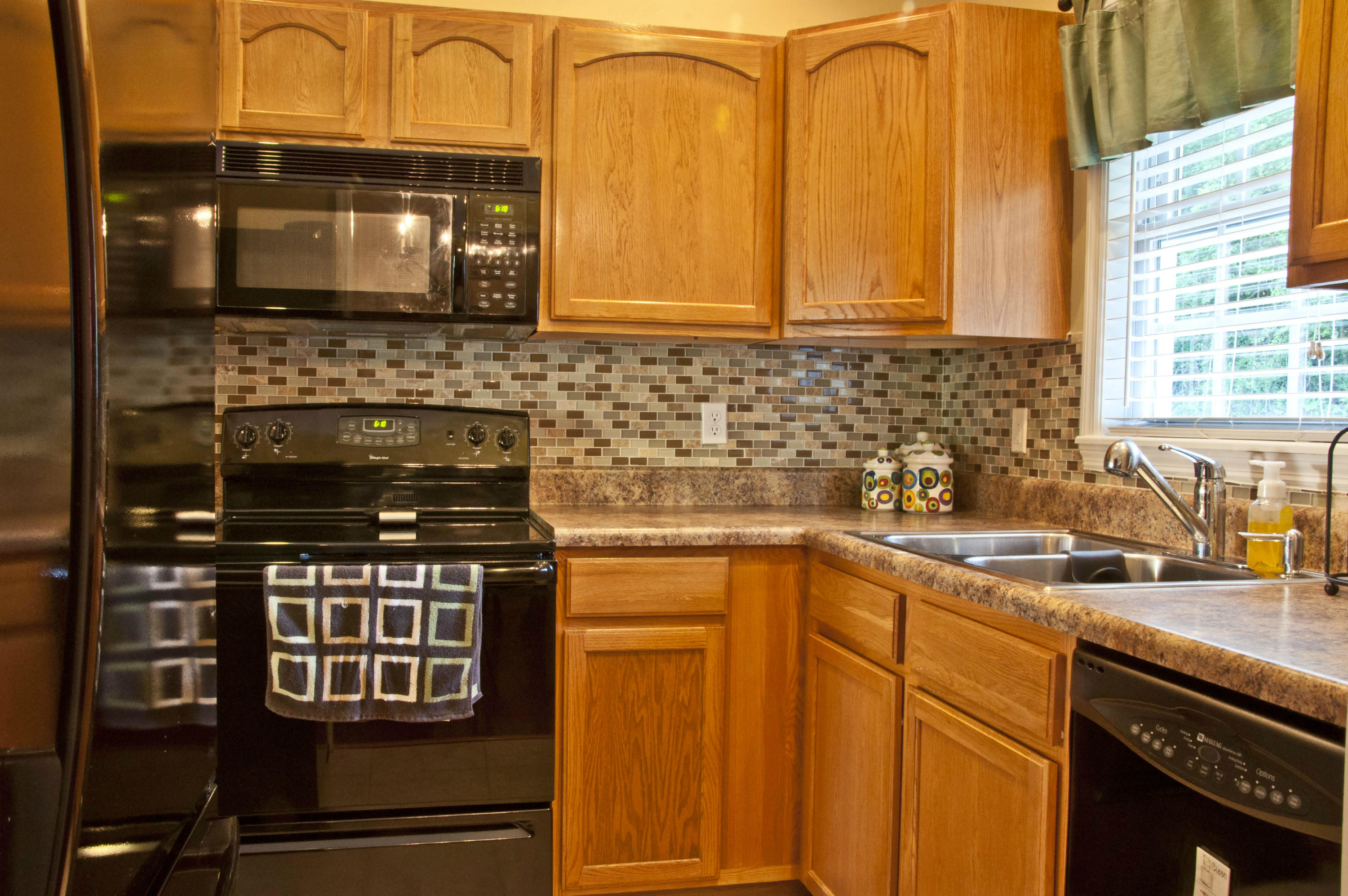 3909 Abercorn Road, Unit 8 Knoxville, TN 37921 - Photo 7 of 20 Kitchen