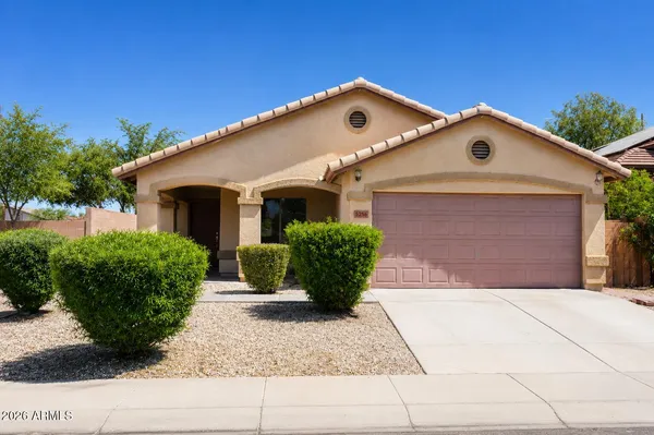 $2,100 | 5256 West Pleasant Lane, Laveen, AZ 85339