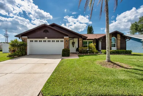 $550,000 | 2911 Lahlor Lane, Palm Harbor, FL 34684