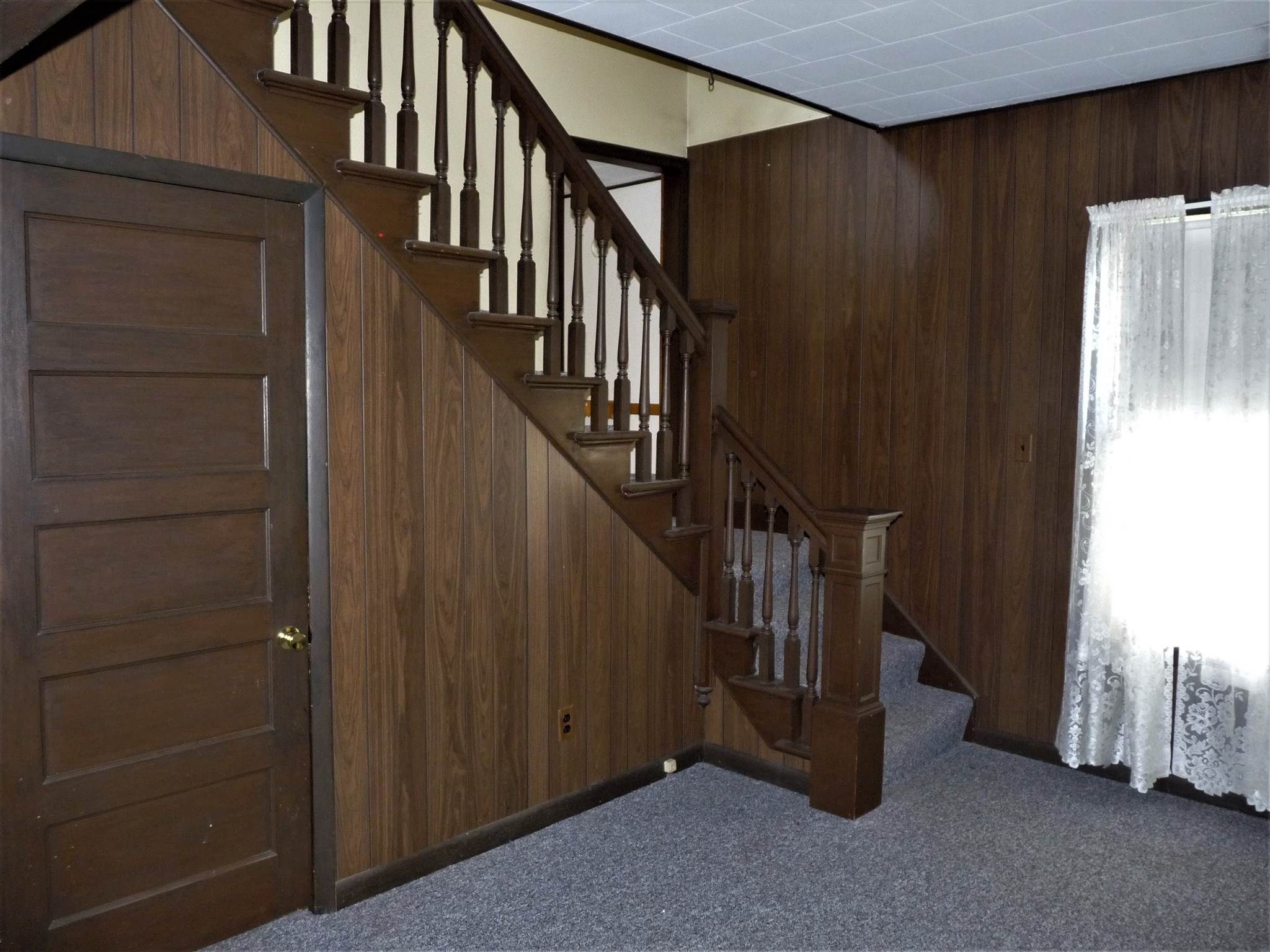 88 Crescent Street Rutland, VT 05701 - Photo 11 of 40