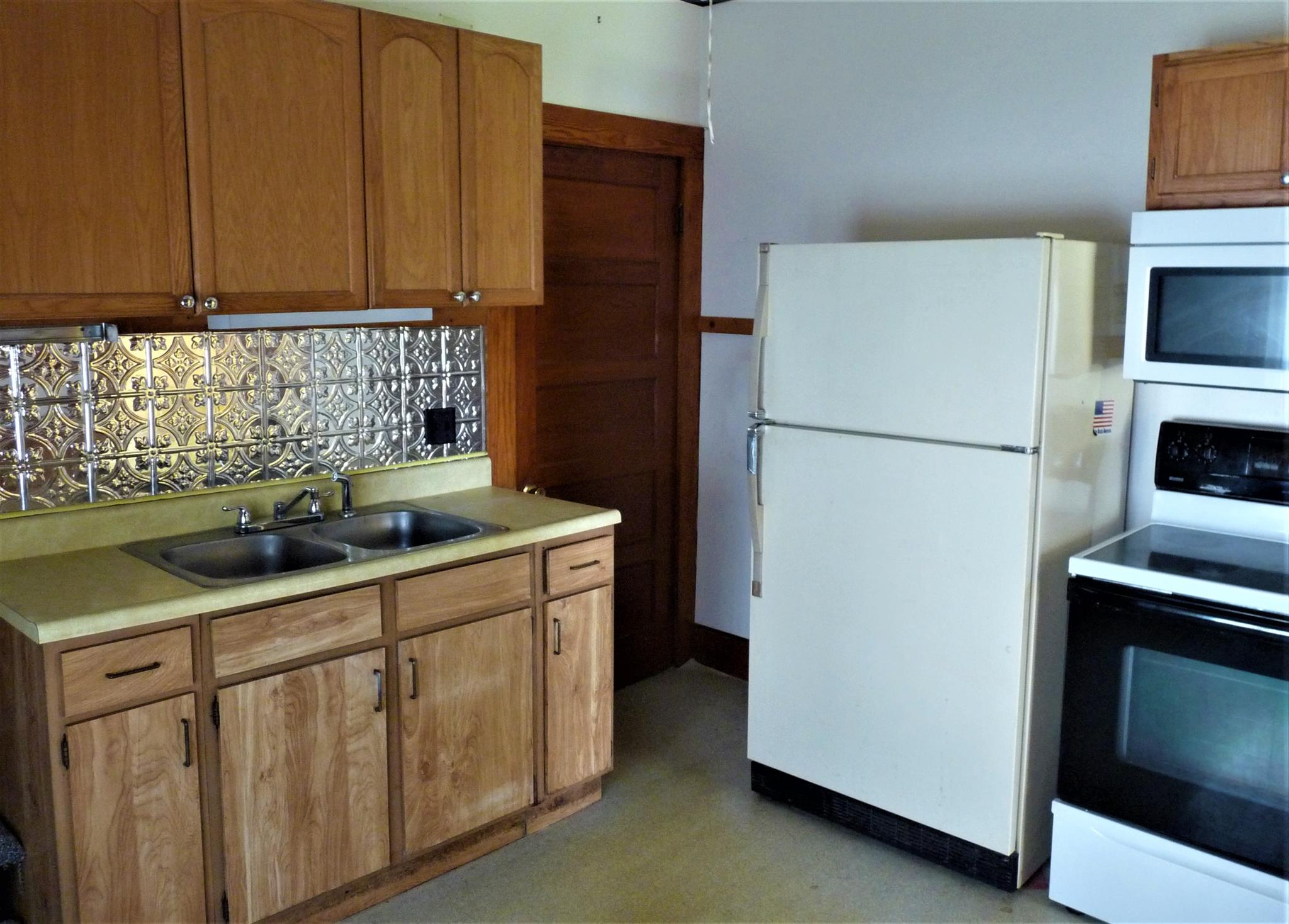 88 Crescent Street Rutland, VT 05701 - Photo 20 of 40