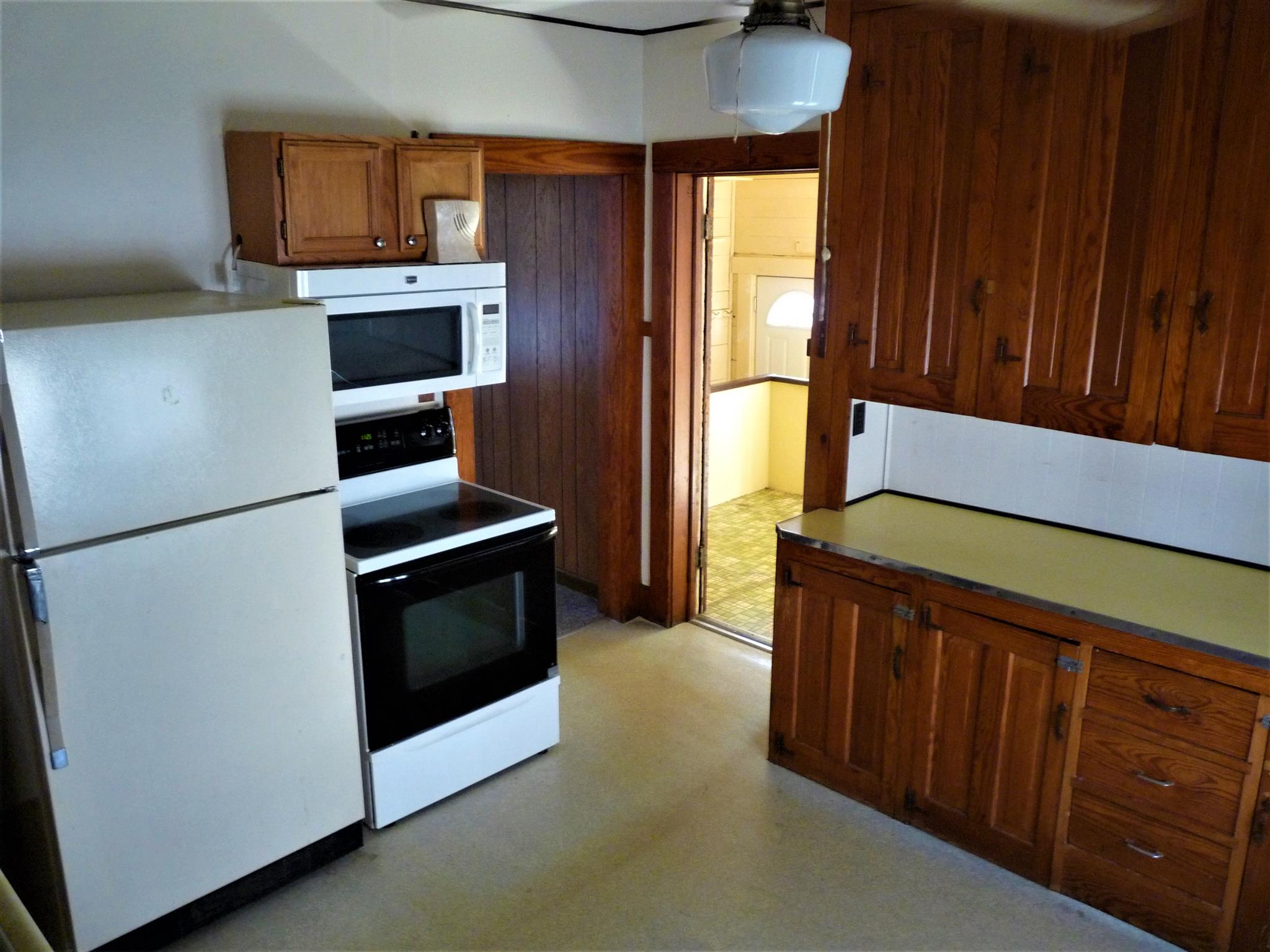 88 Crescent Street Rutland, VT 05701 - Photo 21 of 40