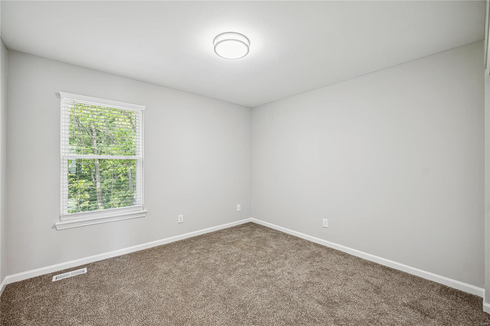 701 Arbor Ridge Court Ballwin, MO 63021 - Photo 14 of 21 Gallery Image 14