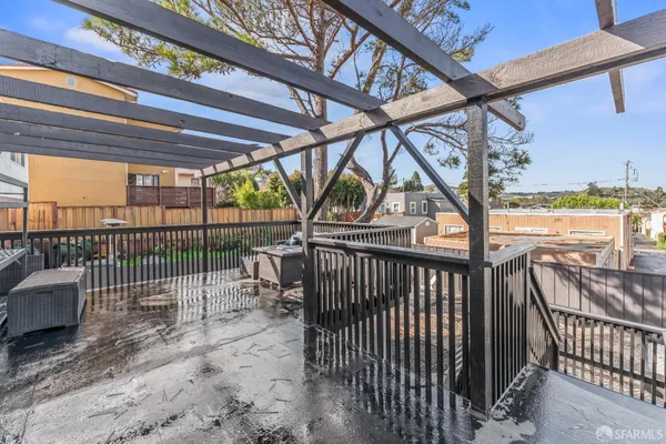 $1,198,000 | 300 Klamath Street, Brisbane, CA 94005