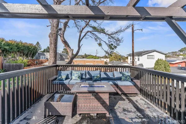 $1,198,000 | 300 Klamath Street, Brisbane, CA 94005