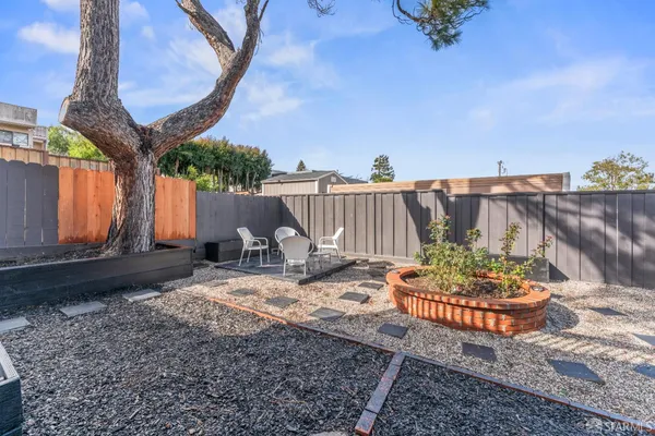 $1,198,000 | 300 Klamath Street, Brisbane, CA 94005