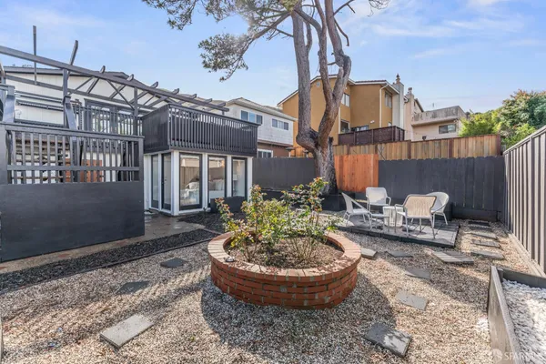 $1,198,000 | 300 Klamath Street, Brisbane, CA 94005