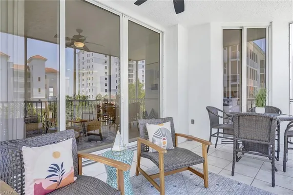 a view of a livingroom with furniture