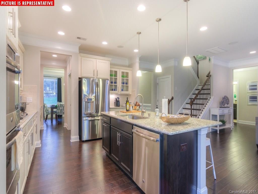 9424 Inverness Bay Road, Unit 101 Charlotte, NC 28278 - Photo 7 of 24 Gallery Image 7
