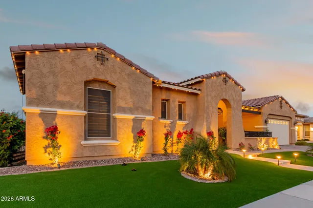$1,197,000 | 10722 East Travertine Avenue, Mesa, AZ 85212