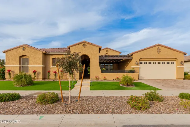 $1,197,000 | 10722 East Travertine Avenue, Mesa, AZ 85212