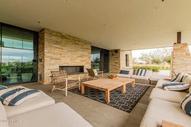 $1,197,000 | 10722 East Travertine Avenue, Mesa, AZ 85212