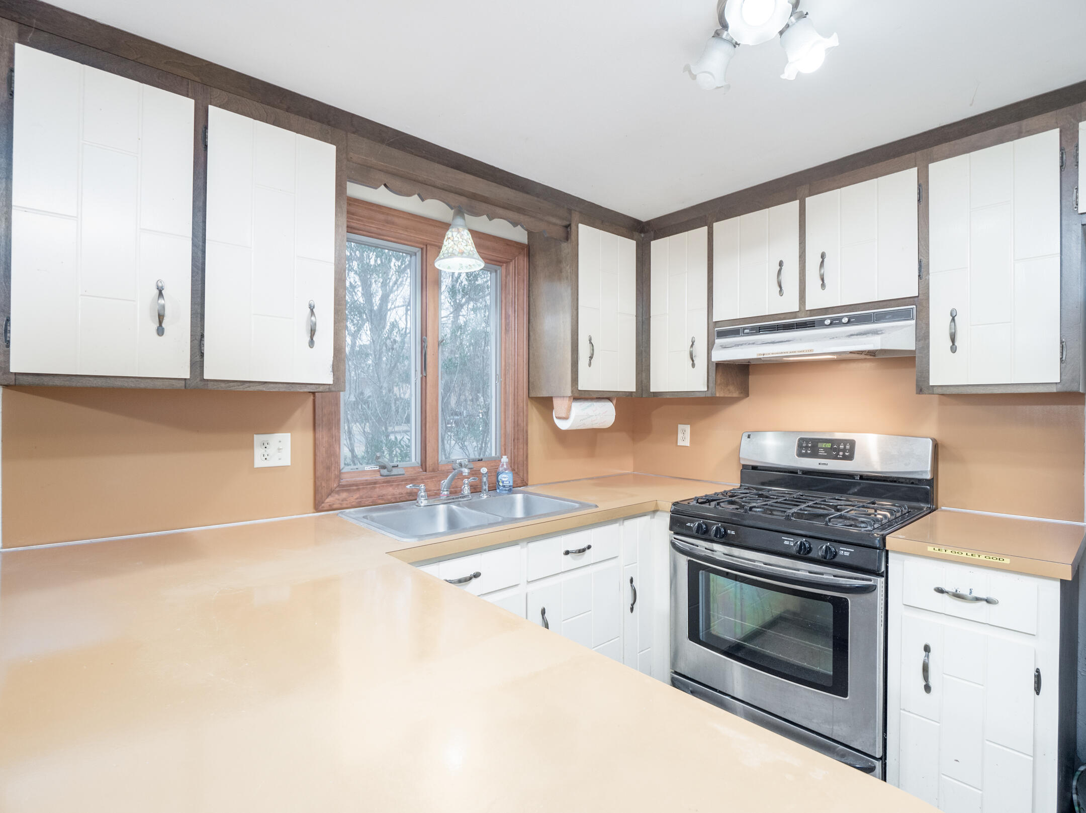 4 Sullivan Road West Yarmouth, MA 02673 - Photo 42 of 50 4 Sullivan Rd West Yarmouth-41