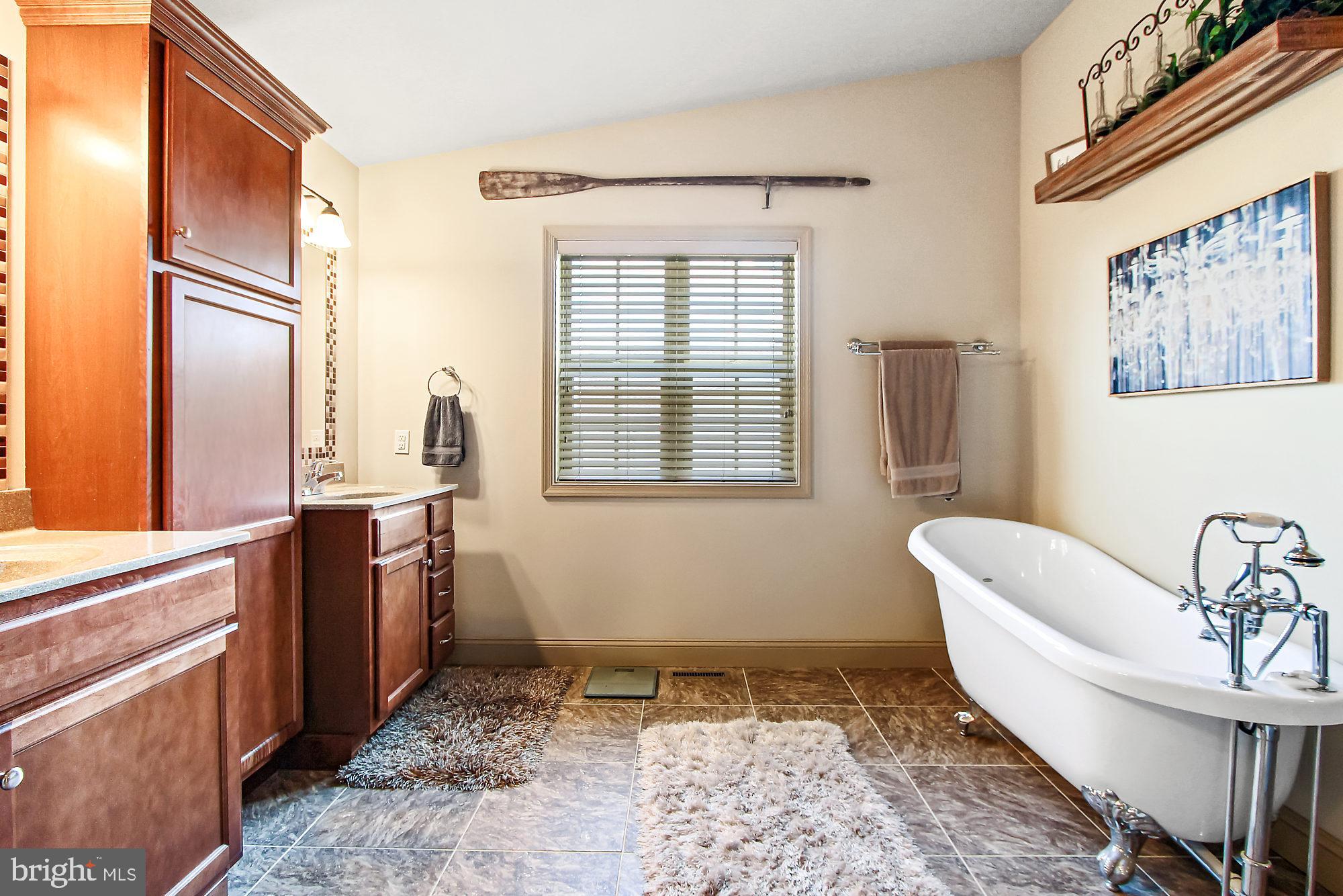 944 Bedford Road York, PA 17404 - Photo 24 of 36 Gallery Image 24