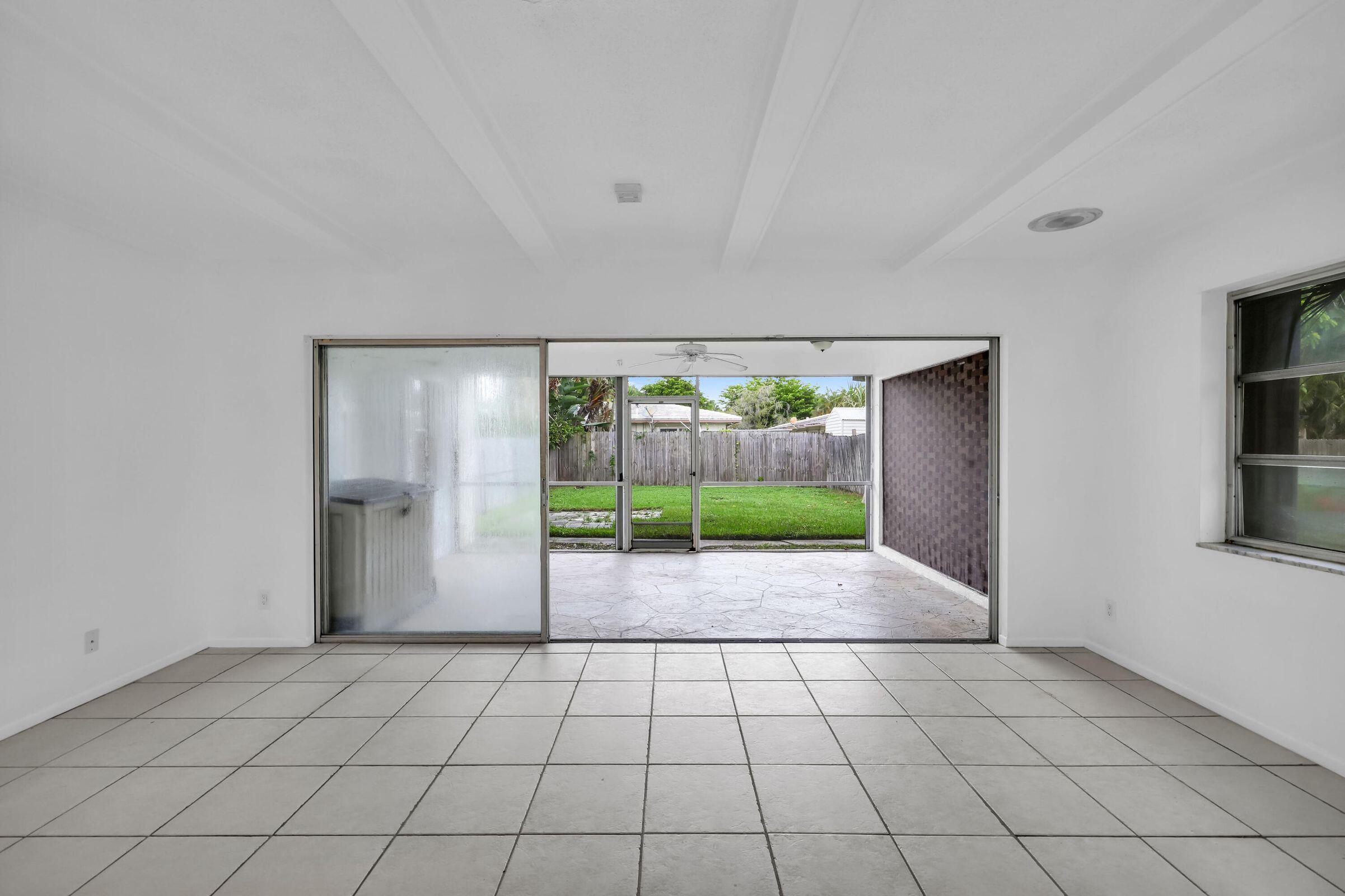 685 Ipswich Street, Unit 687 Boca Raton, FL 33487 - Photo 16 of 46 15