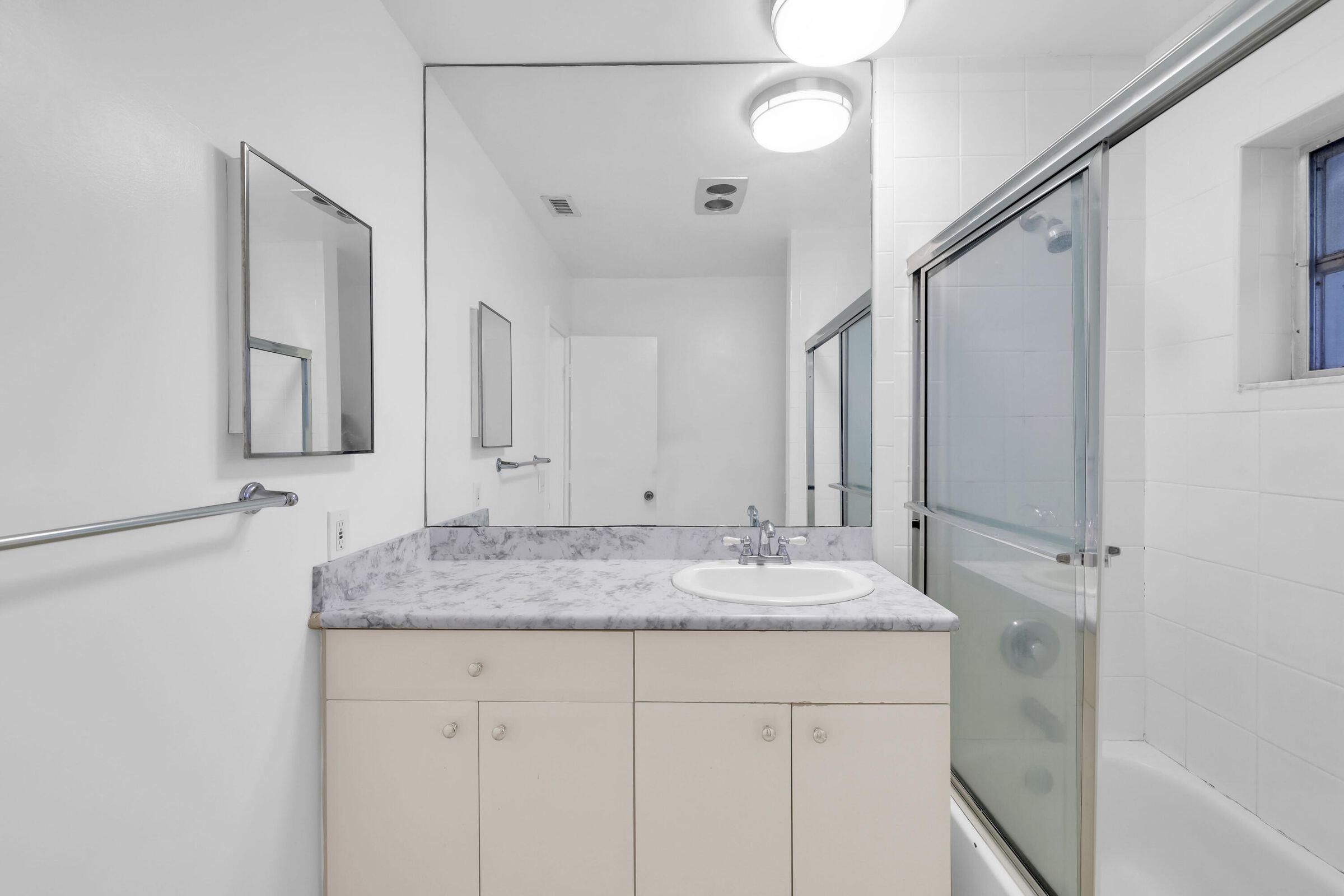 685 Ipswich Street, Unit 687 Boca Raton, FL 33487 - Photo 34 of 46 33