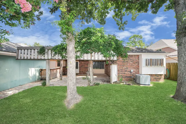 $280,000 | 6447 Old Hickory Drive, Katy, TX 77449