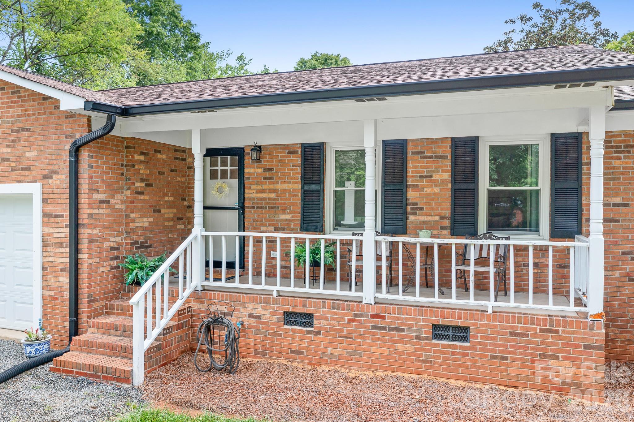 580 Odell School Road Concord, NC 28027 - Photo 2 of 33
