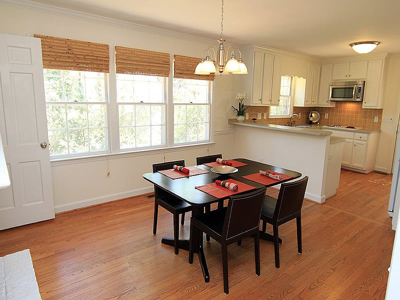 1210 Canterbury Road Raleigh, NC 27608 - Photo 8 of 23 Dining Room or Den
