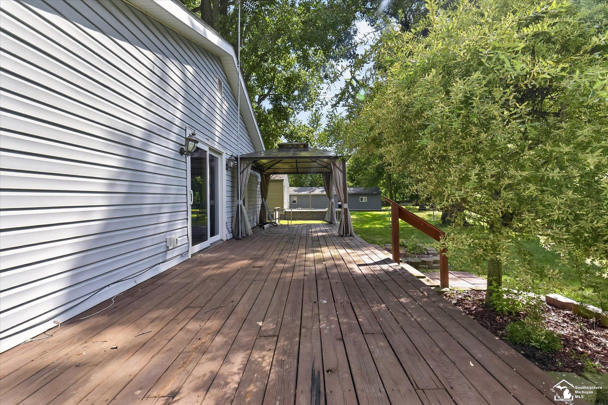 1028 Carleton Road Milan, MI 48160 - Photo 38 of 44 Gallery Image 38