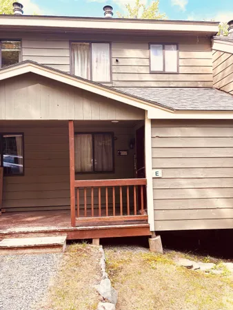 $289,000 | 8 E Dover Green Loop, Unit 8E DOVER GREEN LOOP, West Dover, VT 05356