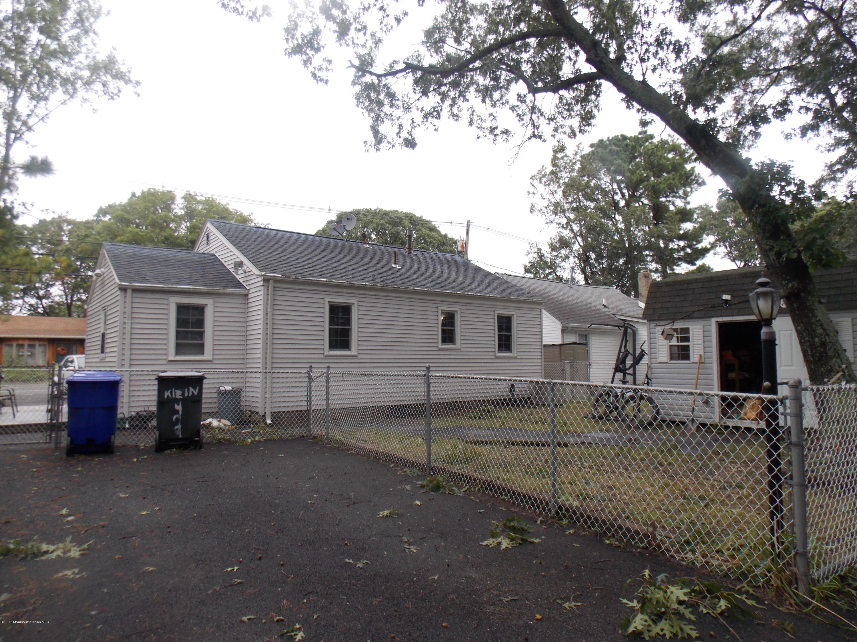 479 Mantoloking Road Brick, NJ 08723 - Photo 10 of 11 DSCN0323