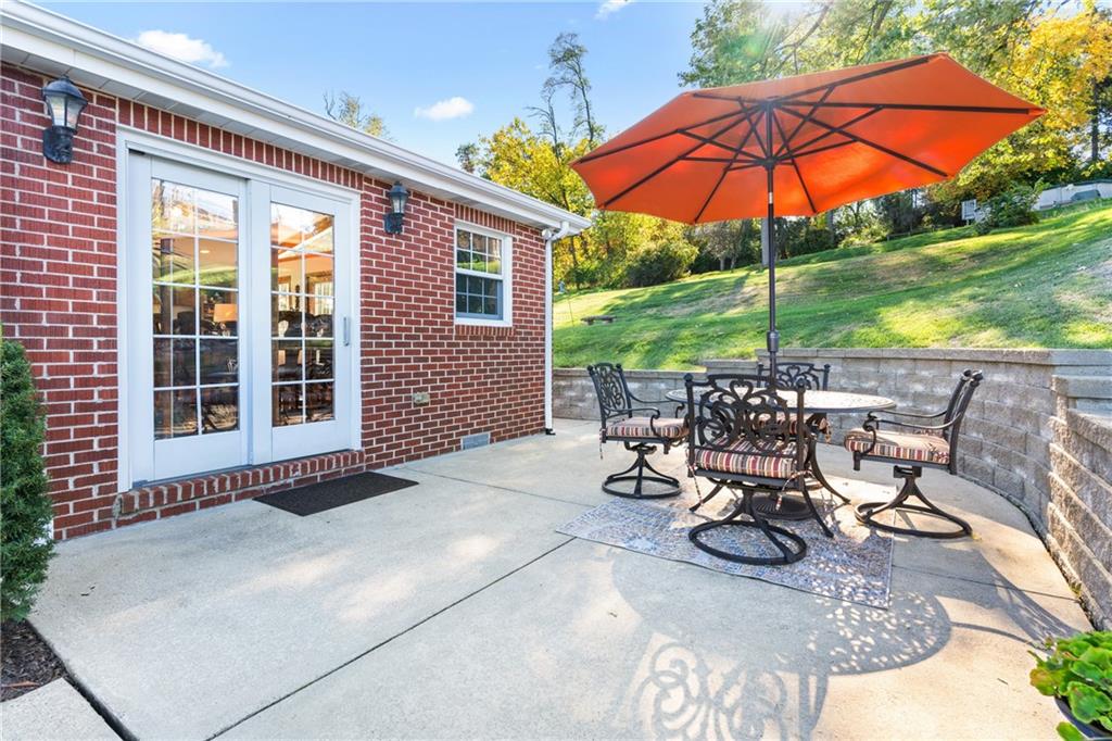 495 Long Drive Pittsburgh, PA 15241 - Photo 30 of 43