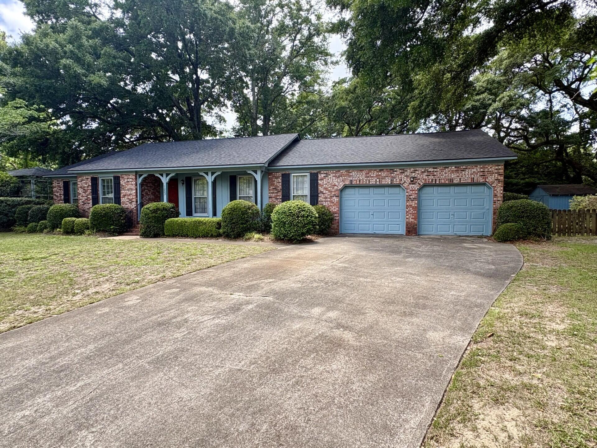 1003 Chambers Lane Mount Pleasant, SC 29464 - Photo 2 of 34 2