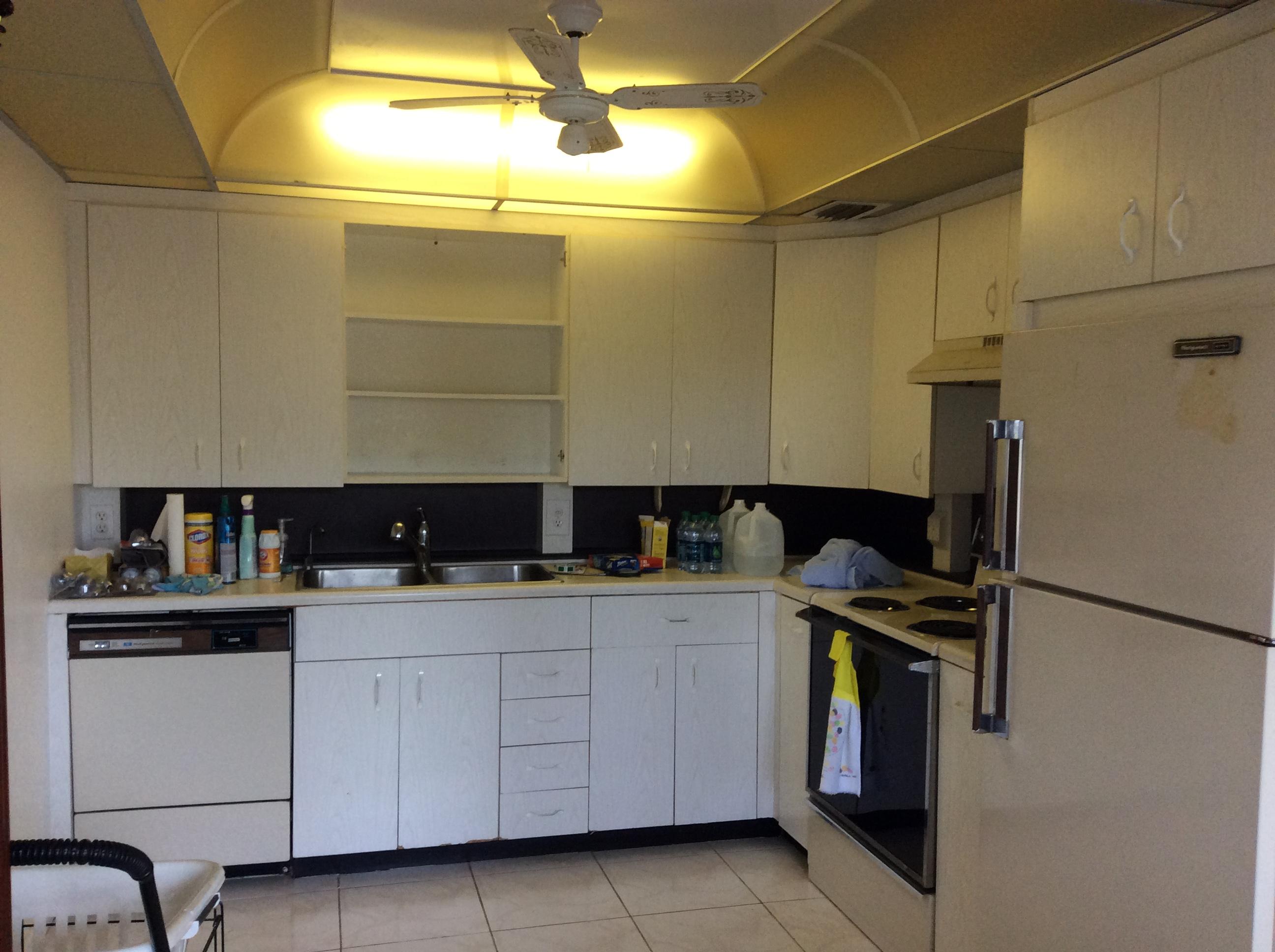 3031 Rexford B Boca Raton, FL 33434 - Photo 2 of 12 Kitchen