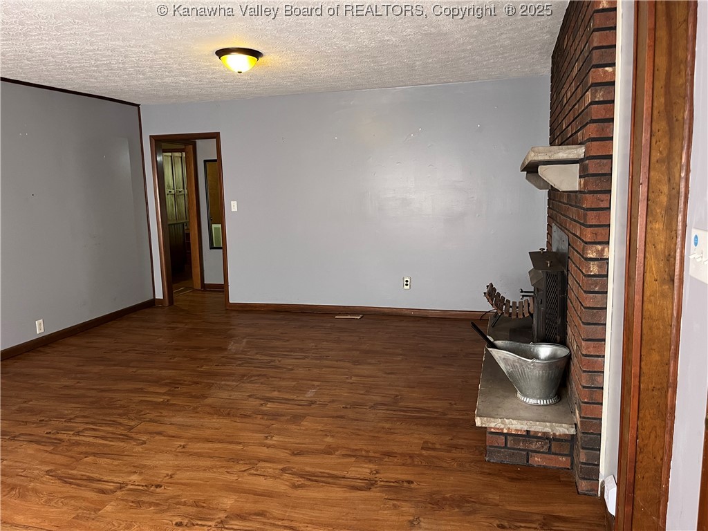 1763 Roundbottom Road Peytona, WV 25154 - Photo 11 of 29 Gallery Image 11