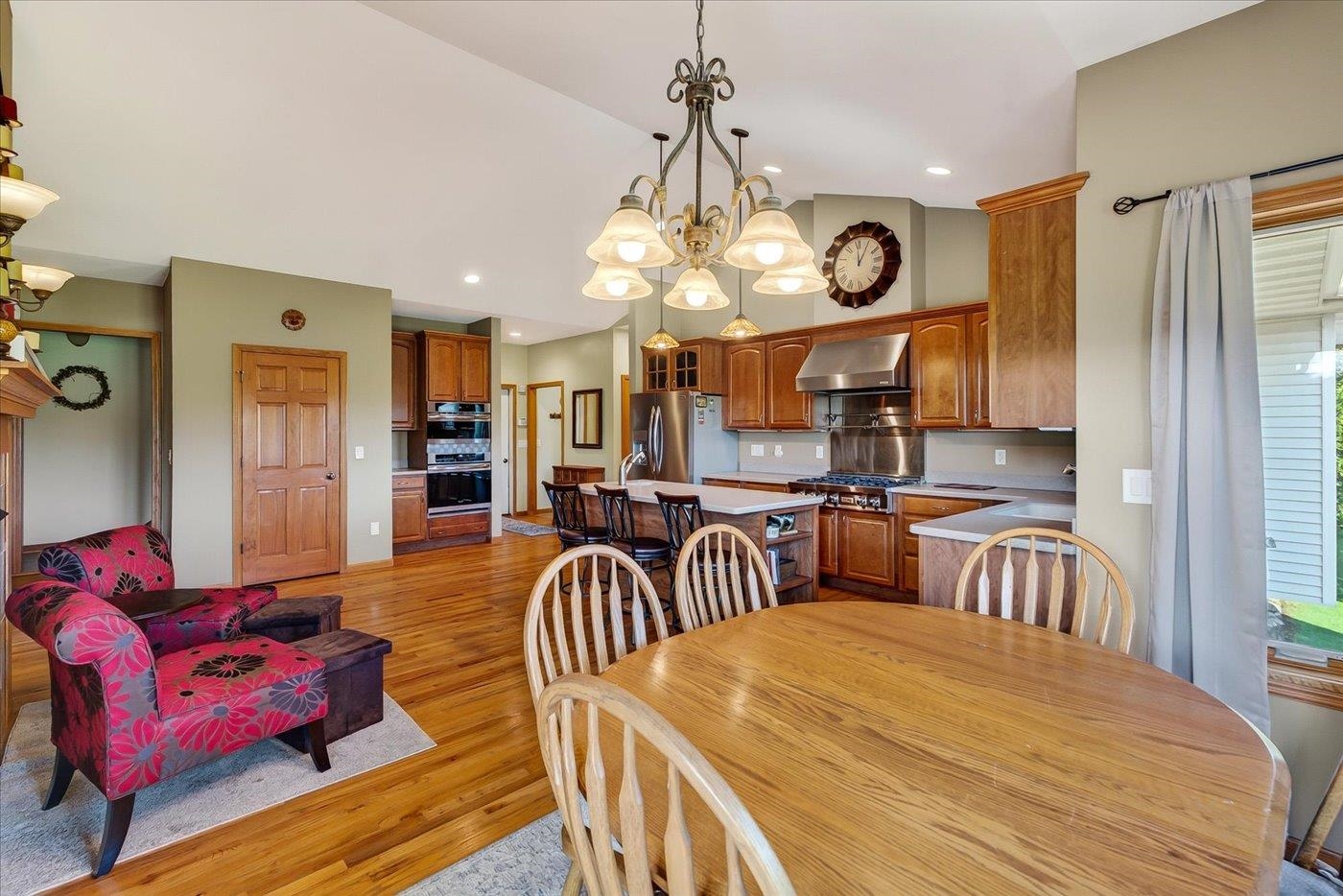 4314 Old Stage Road Brooklyn, WI 53521 - Photo 39 of 90 Gallery Image 39