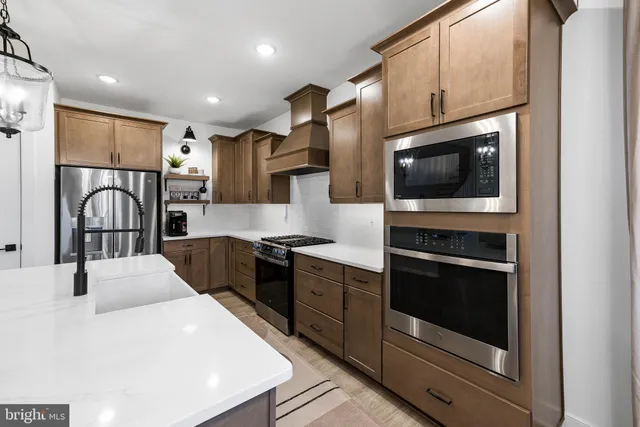 $749,000 | 360 Nighthawk Drive, Middletown, DE 19709