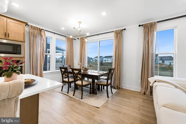 $749,000 | 360 Nighthawk Drive, Middletown, DE 19709