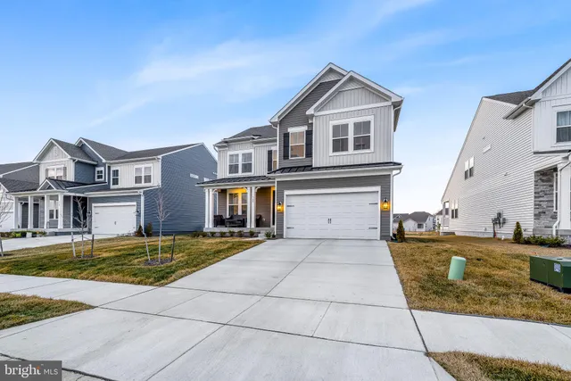 $749,000 | 360 Nighthawk Drive, Middletown, DE 19709