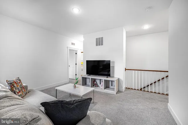 $749,000 | 360 Nighthawk Drive, Middletown, DE 19709