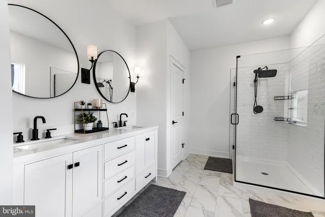 $749,000 | 360 Nighthawk Drive, Middletown, DE 19709