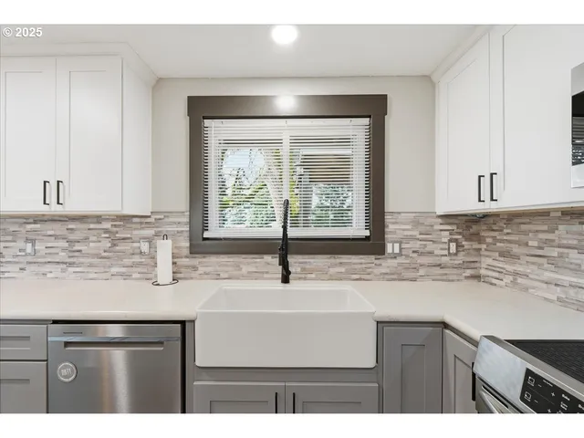 $599,900 | 970 Josephine Street, Oregon City, OR 97045