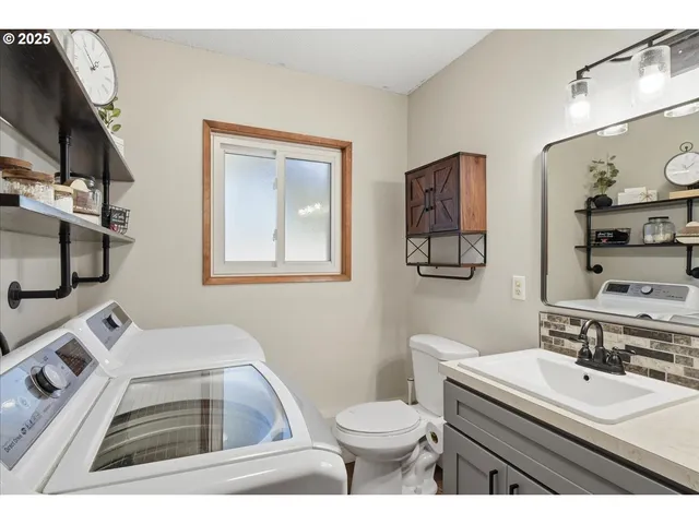 $599,900 | 970 Josephine Street, Oregon City, OR 97045